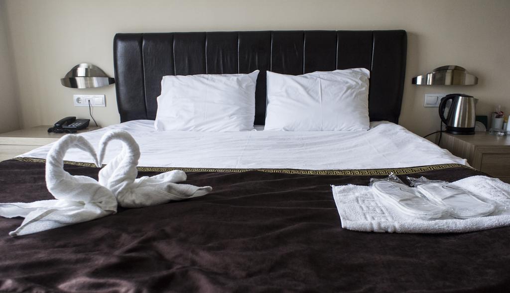 Sun Suites Istanbul Bilik gambar