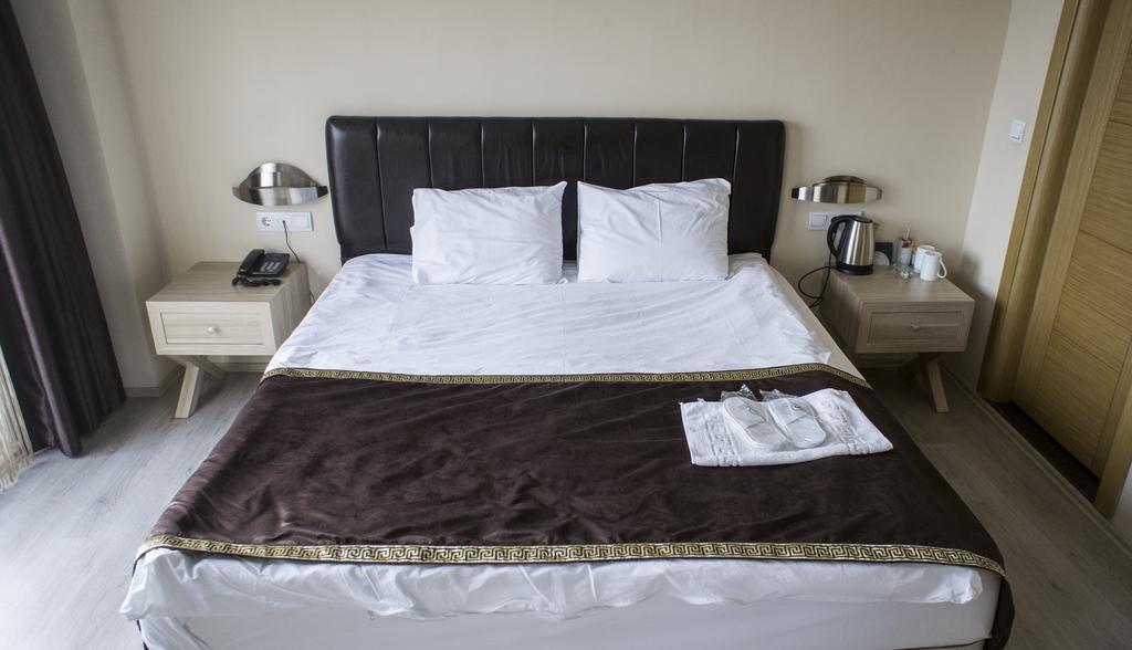 Sun Suites Istanbul Bilik gambar
